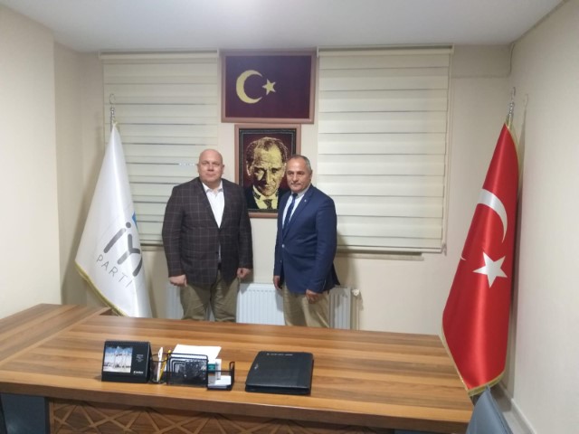 Onay bekliyorlar