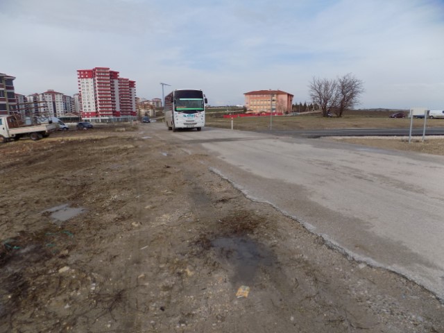 Müze yolu çile dolu
