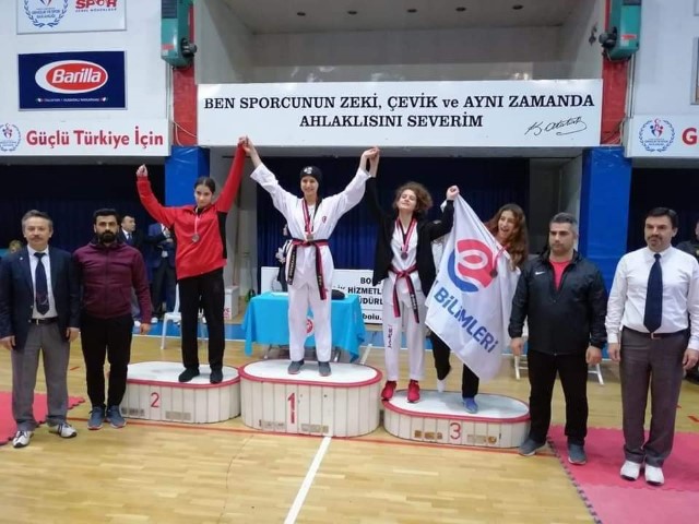 Taekwondoda Edirne’yi gururlandırdı