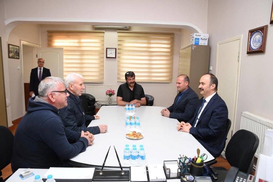 Vali Canalp, Sanayi Sitesi Yönetimleriniziyaret etti